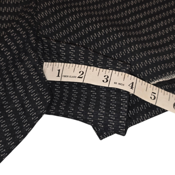 Loft Woven Jacquard Shorts, Textured Pattern, Contemporary Style Plus‎ Size 16 - Picture 5 of 8